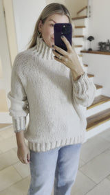Kuschel-Pullover mit Kontrastnaht